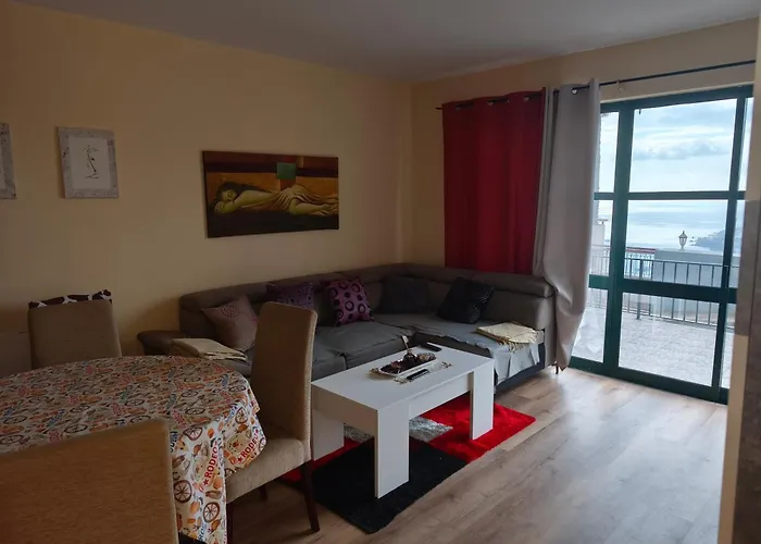 Slice Of Paradise- Palheiro De Golf